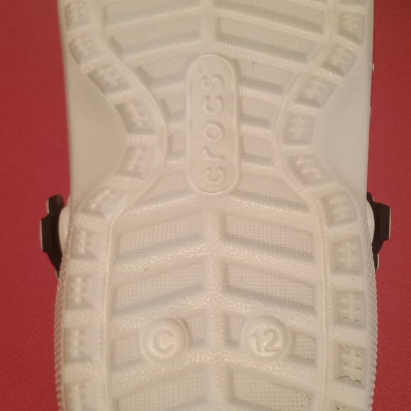 MINI MOUSE CROCS - Picture 12 of 12